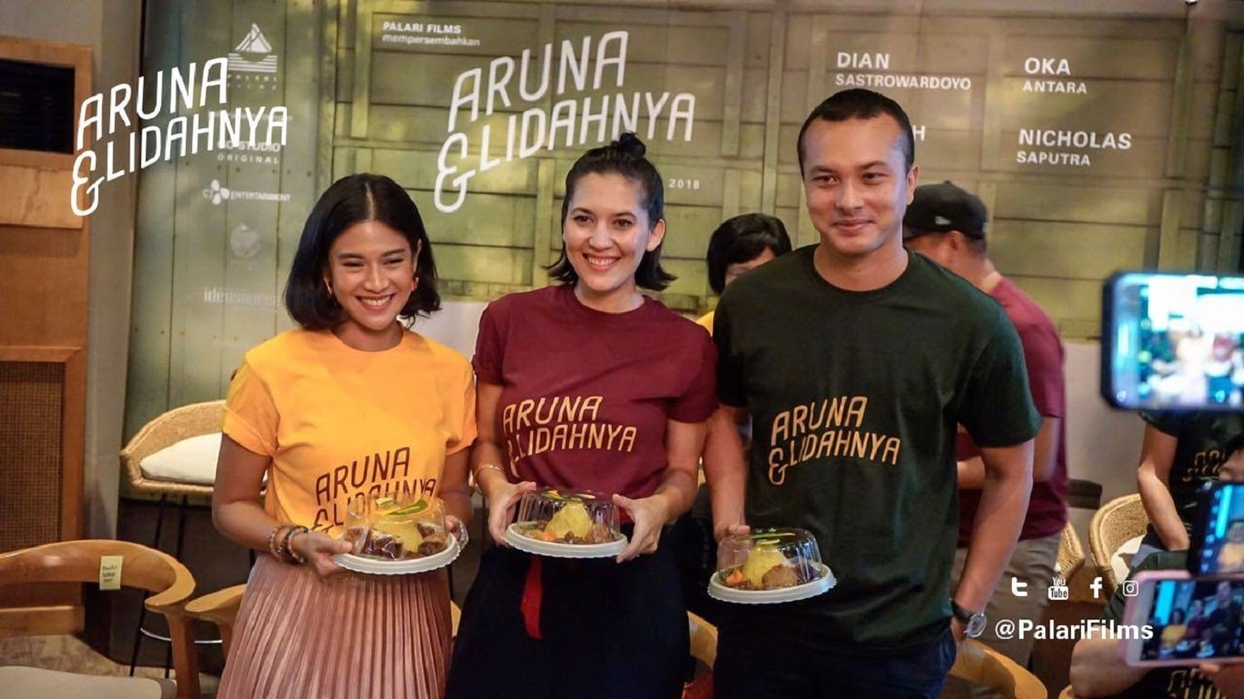 Dian Sastrowardoyo dan Nicholas Saputra Reuni di Film Aruna &amp; Lidahnya